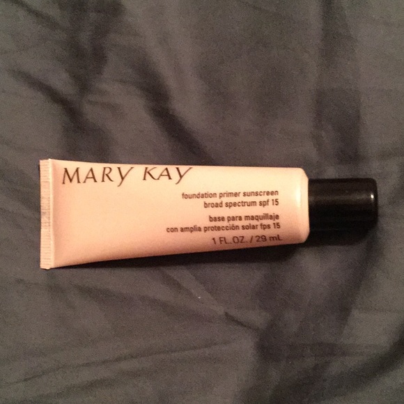 Mary Kay - Picture 2 of 2